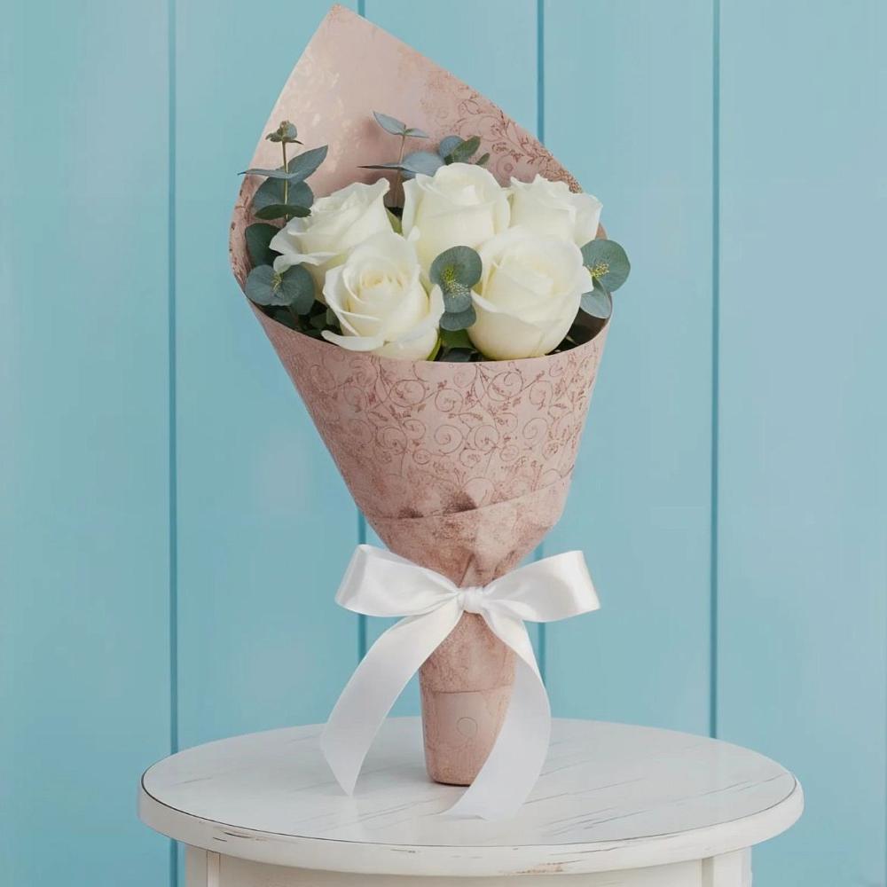 Букет цветов из: Розы в Бохане