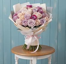 Букет цветов из:  Розы в Бохане