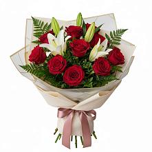 Букет цветов из:  Лилии и Розы в Бохане