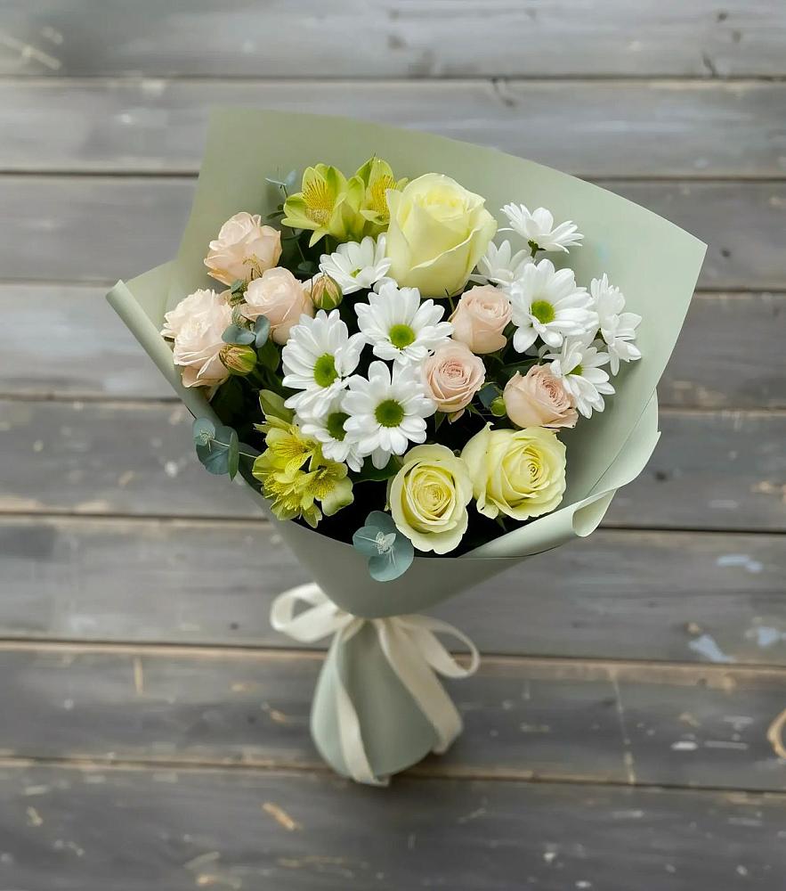 Букет цветов из: Альстромерии, Розы и Хризантемы в Бохане