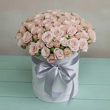 Цветочная композиция из Розы в шляпной коробке #REPLACE_PRED# Бохане