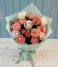 Букет цветов из:  Розы в Бохане
