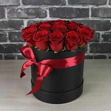 Цветочная композиция из Розы в шляпной коробке в Бохане