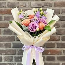 Букет цветов из:  Лизиантусы и Розы #REPLACE_PRED# Бохане