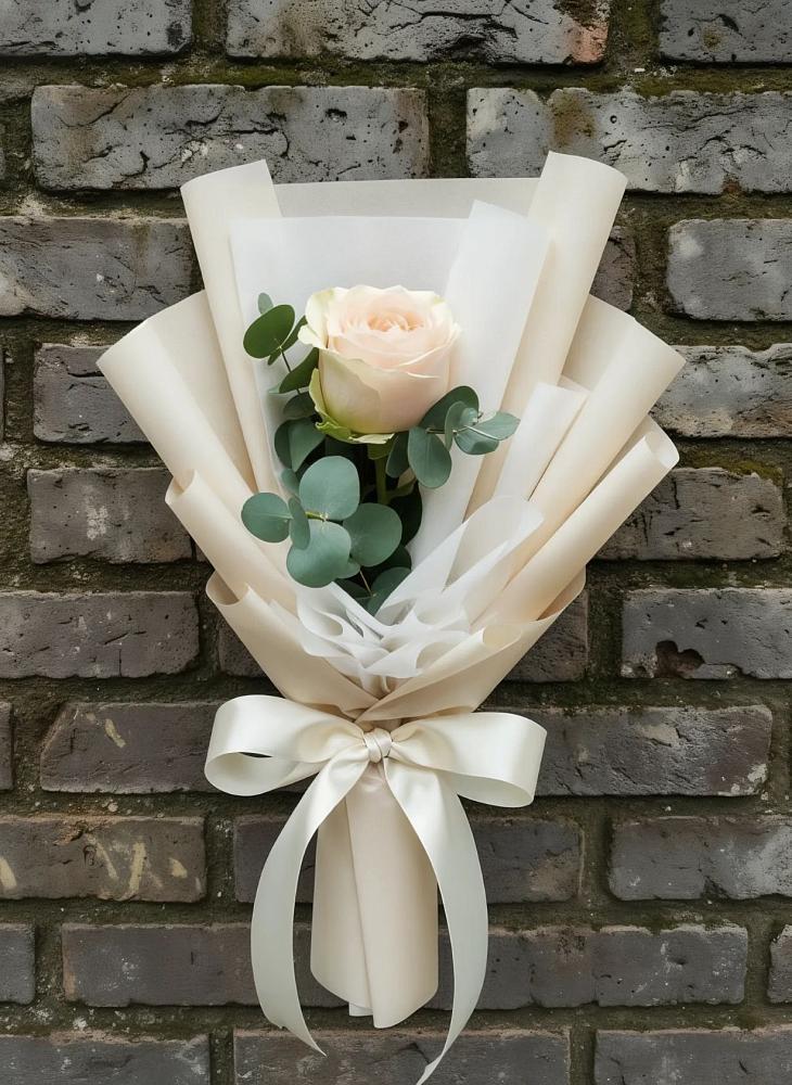 Букет цветов из: Розы в Бохане