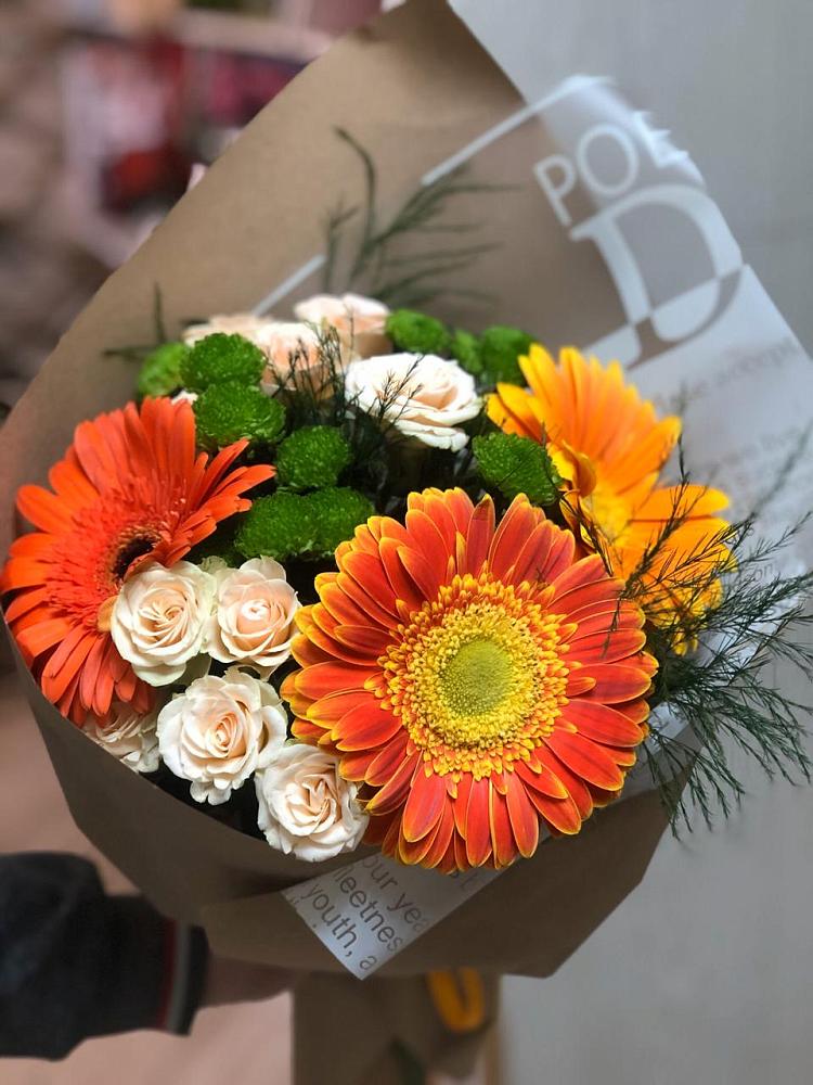 Букет цветов из: Герберы, Хризантемы и Розы в Бохане