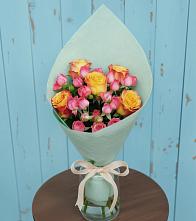 Букет цветов из:  Розы в Бохане